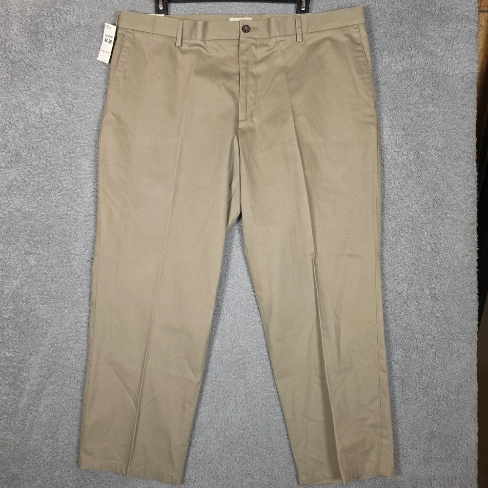 Dockers Chino Pants Mens 44x30 Timber Tan Relaxed Stretch Office Business‎ NEW